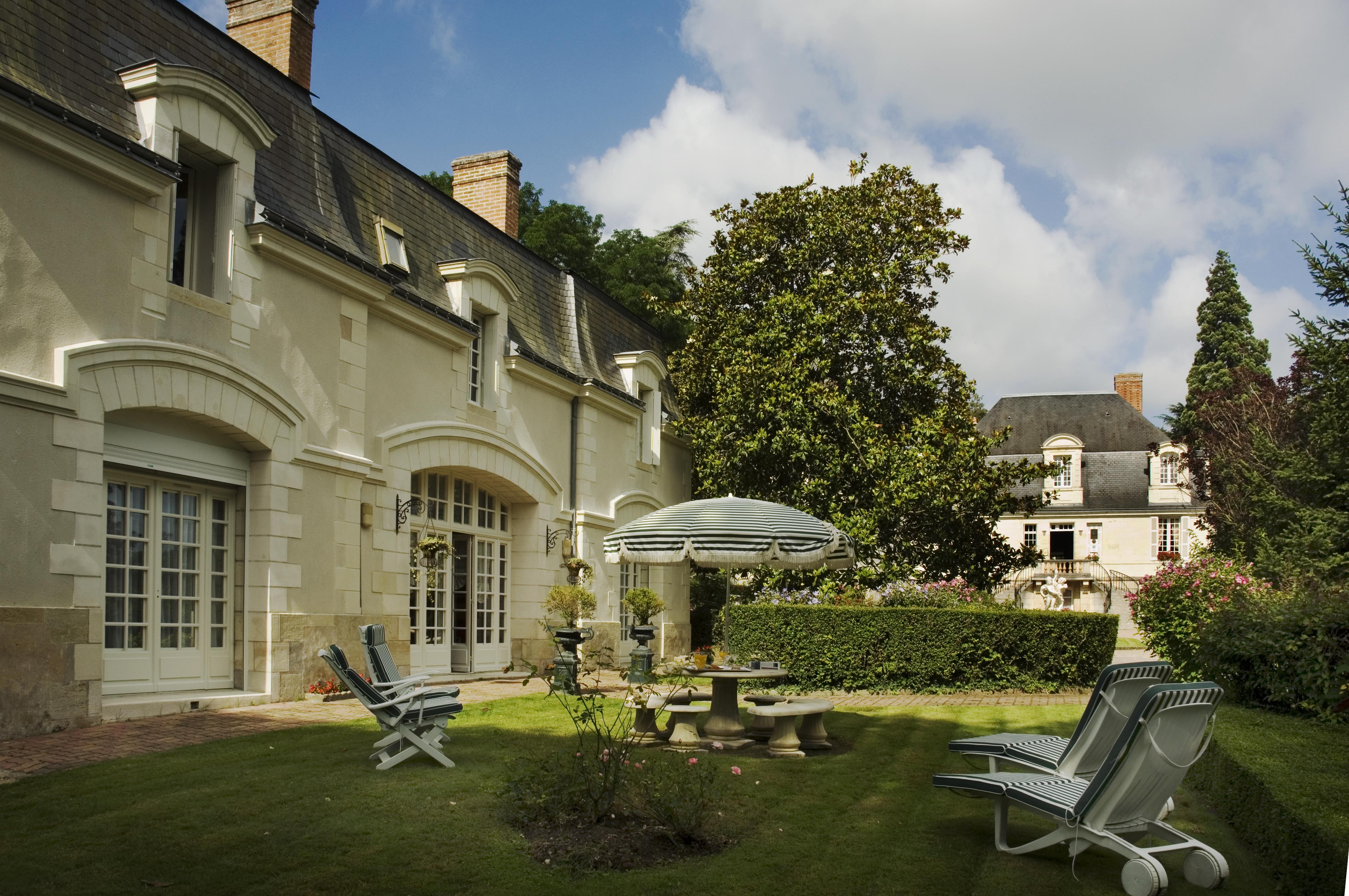 Hotel Chateau De Beaulieu Et Magnolia Spa, The Originals Relais Joué-lés-Tours Exterior foto